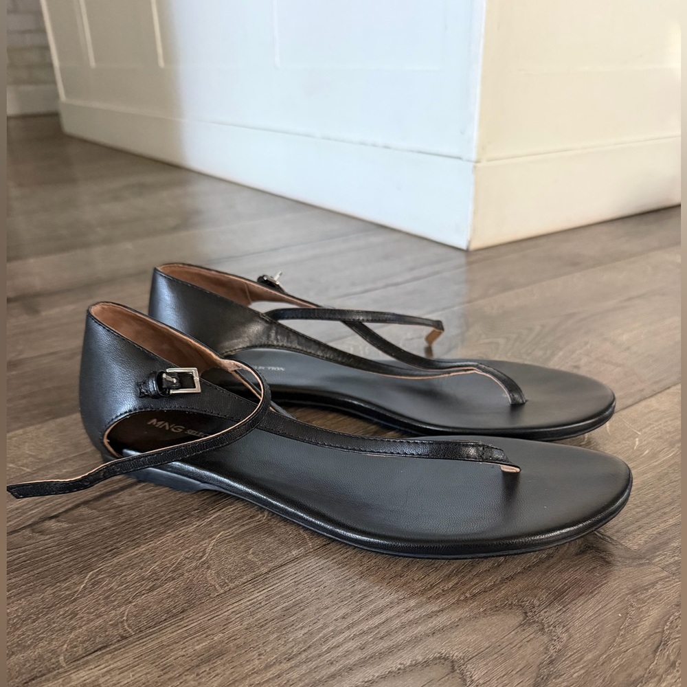 Mango Black Leather Thong Sandals with Ankle Strap